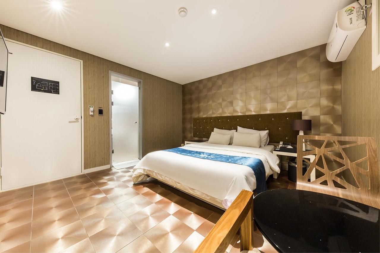 Cheonho Hotel The Blue ソウル特別市 エクステリア 写真