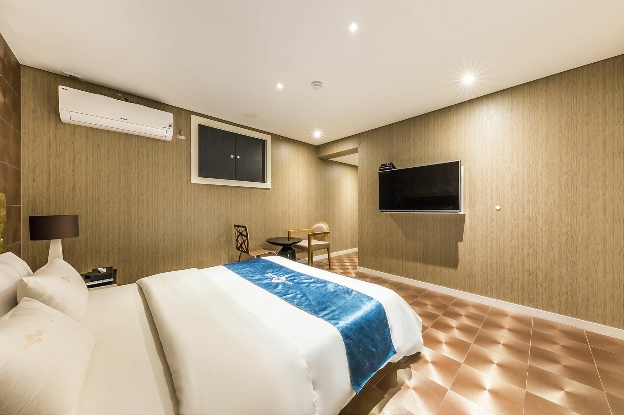 Cheonho Hotel The Blue ソウル特別市 エクステリア 写真